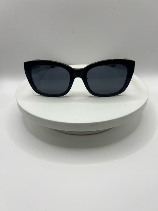 kate spade Black Cat-Eye Sunglasses with Dark Lenses kate spade Black Cat-Eye Sunglasses with Dark Lenses main image 4